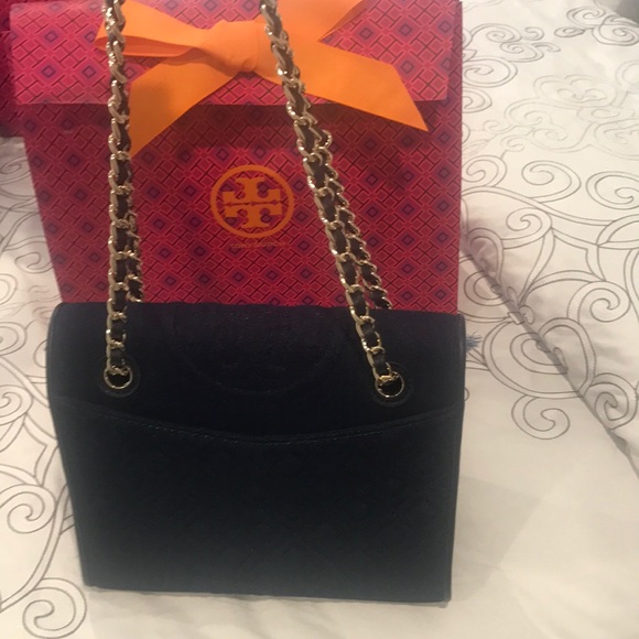 Dark denim flap bag - Picture 4 of 6